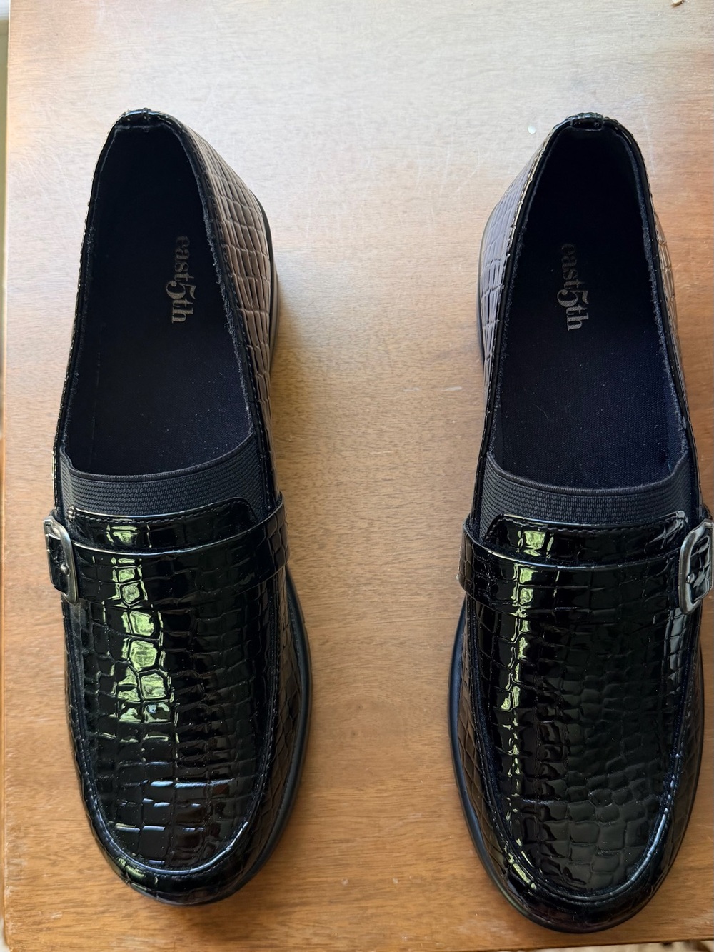East 5th Croc-Embossed Slip-On Loafers with Buckle 8.5